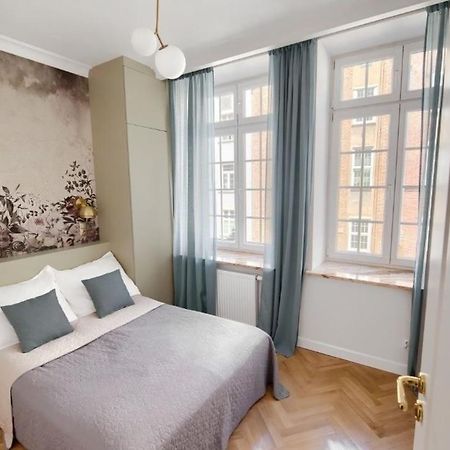 Apartament Attyka Old Town Gdansk Appartamento Esterno foto